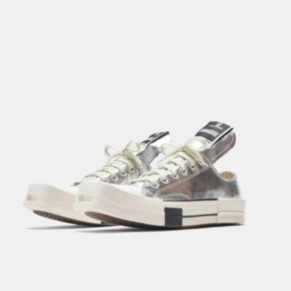 Limited Addition Converse Chuck 70 Low x Rick Owens Silver Lacquer Size 10 NIB